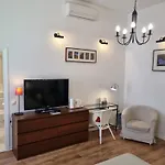 Connection Guesthouse