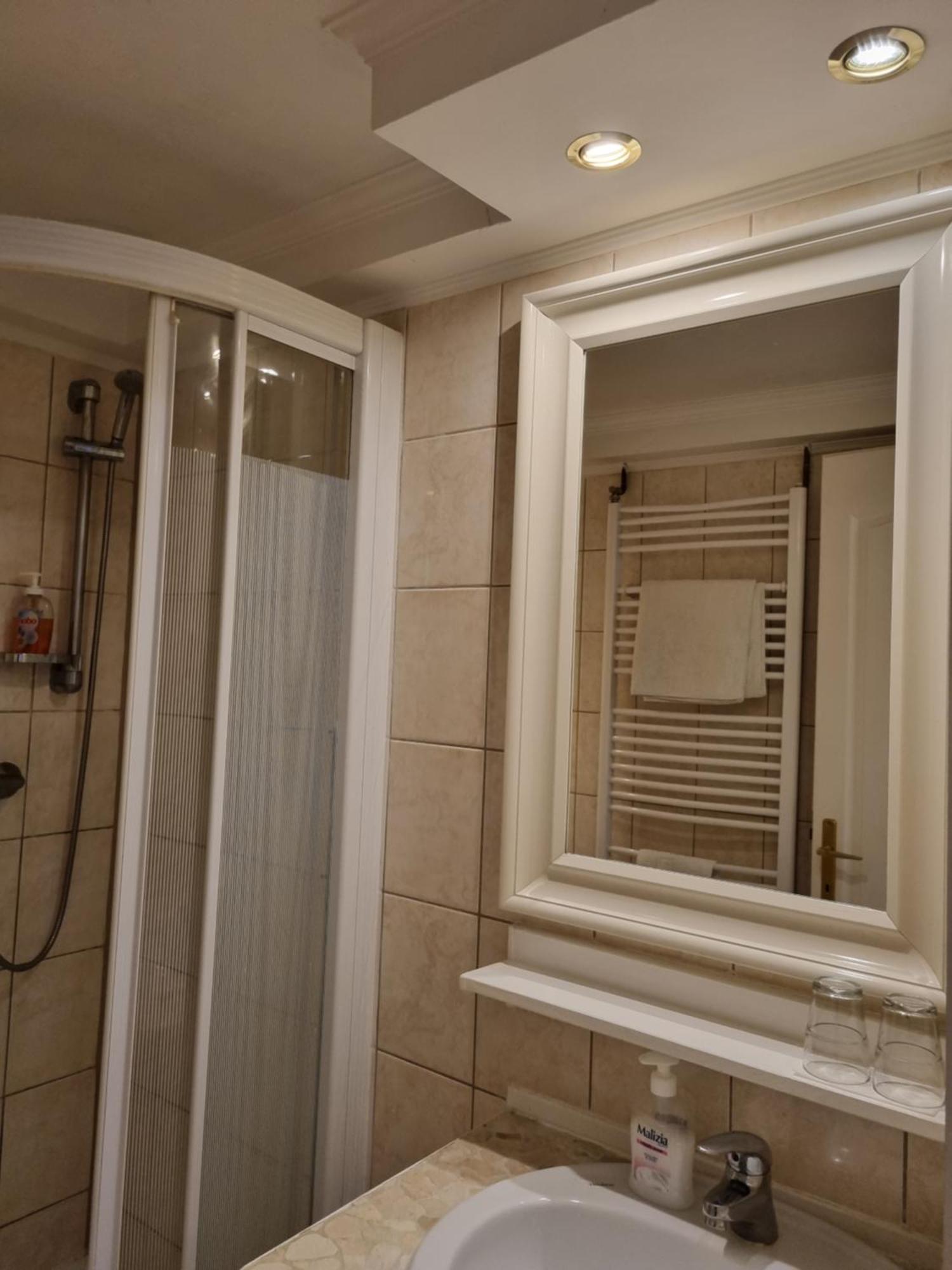 Guest house Connection